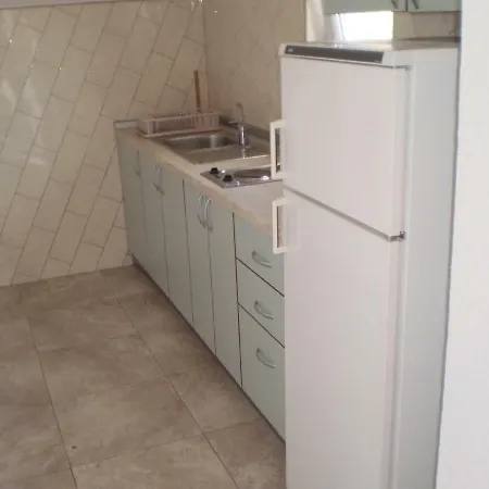 Nada Apartman Bibinje
